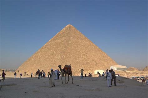 Den pyramide hette